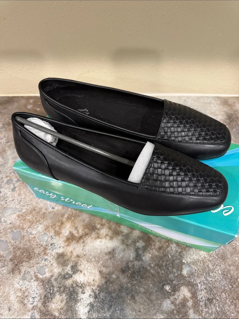 easy street Black Woven Leather Flats
